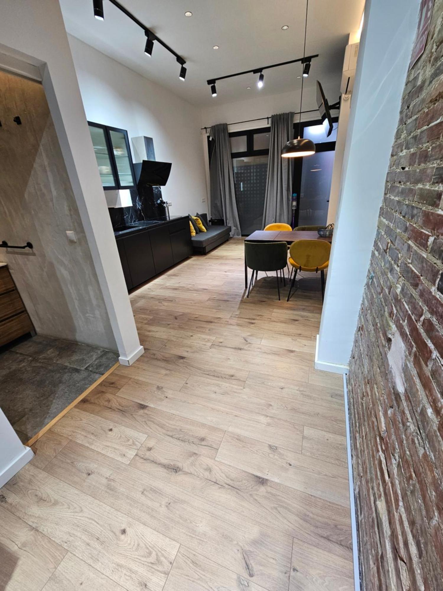 Bear Homes - Olimpia Suite Valencia Bagian luar foto