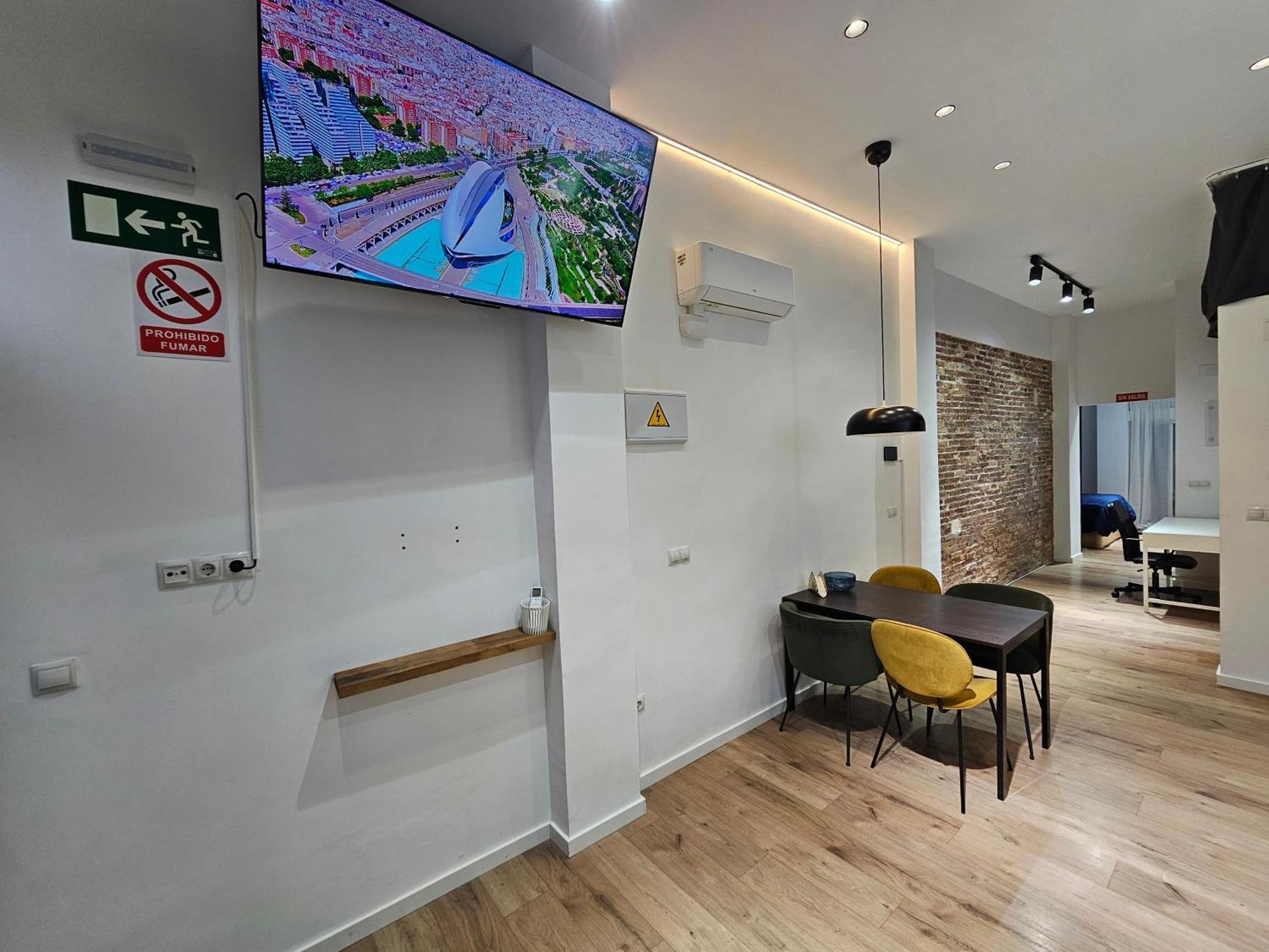 Bear Homes - Olimpia Suite Valencia Ruang foto