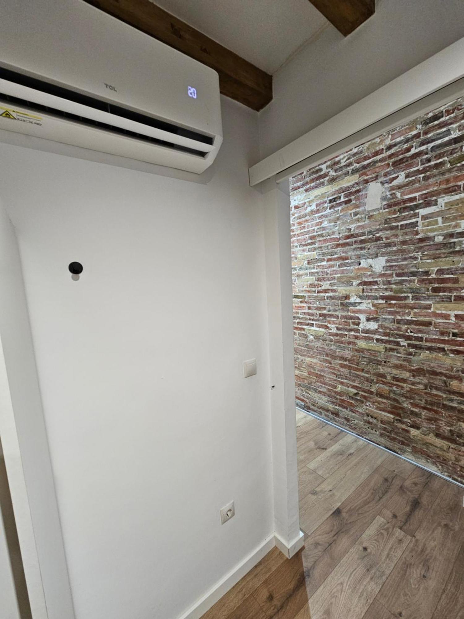 Bear Homes - Olimpia Suite Valencia Ruang foto
