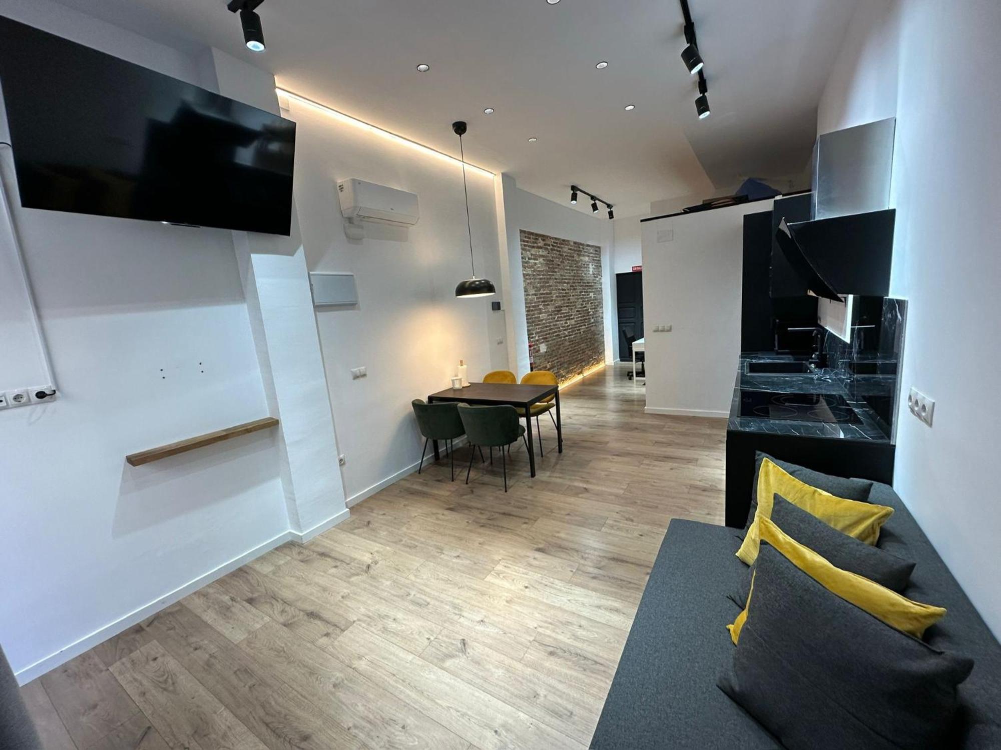 Bear Homes - Olimpia Suite Valencia Bagian luar foto